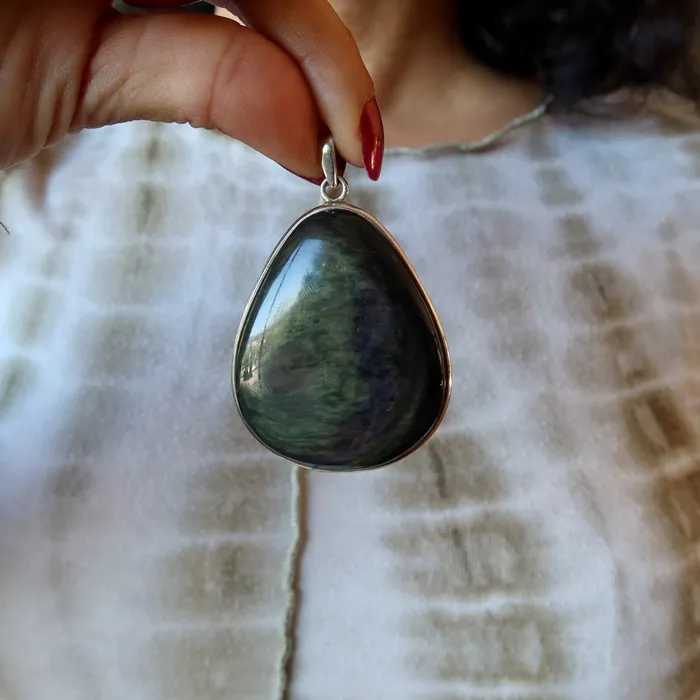 Satin Crystals Necklaces Rainbow Obsidian Pendant Big Protector Sterling Silver