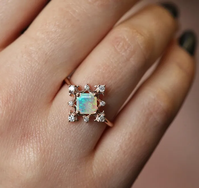 capucinne Rings Lilyanna Vintage Opal Ring