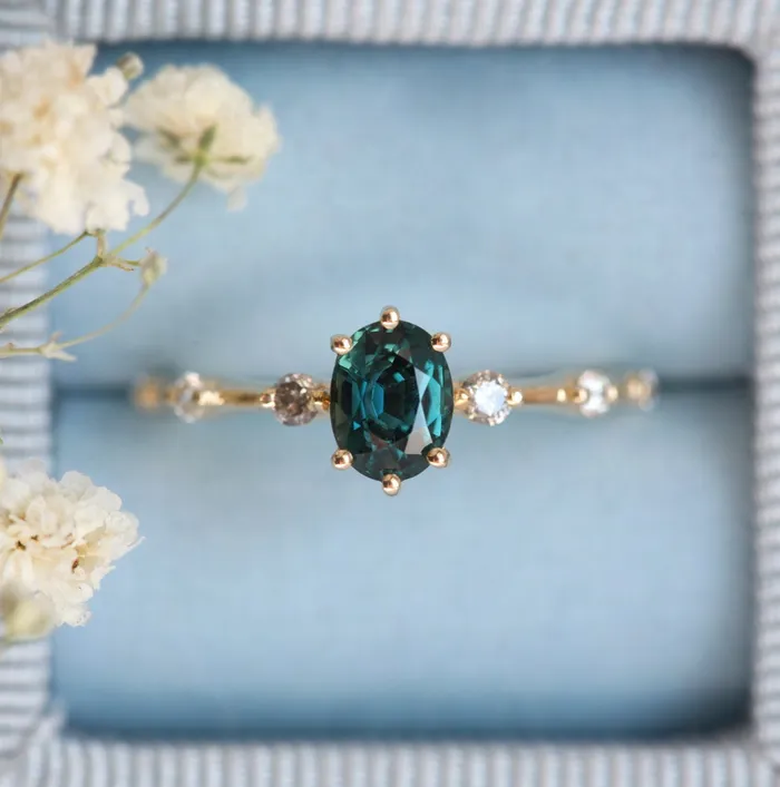 Capucinne Rings Ophelia Oval Sapphire Diamond Ring