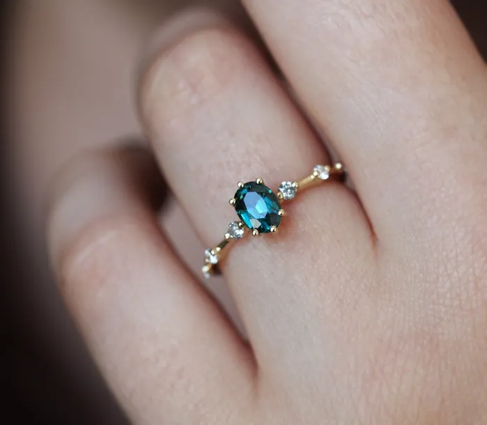 Capucinne Rings Ophelia Oval Sapphire Diamond Ring