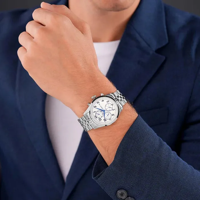 Cerruti 1881 Cavareno Gents Analog Round Shape White Dial Stainless Steel Silver Watch Cerruti Bracelets