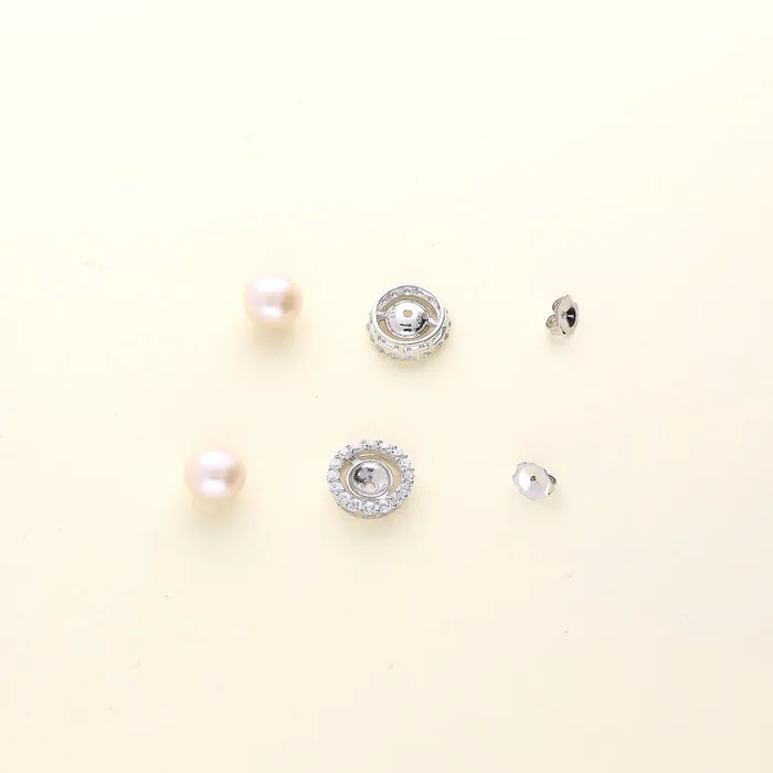 Earrings BERRICLE Halo Button Cultured Pearl Stud Earrings in Sterling Silver