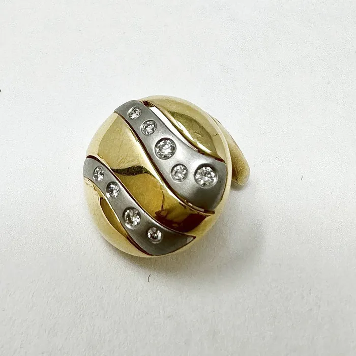 Jewelry PreStyled Sets 18K Gold and Platinum Earclips with 18 Diamonds