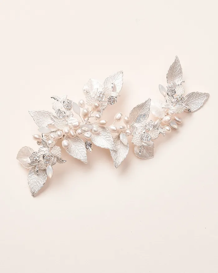 Earrings Dareth Colburn Cesili Pearl Clip