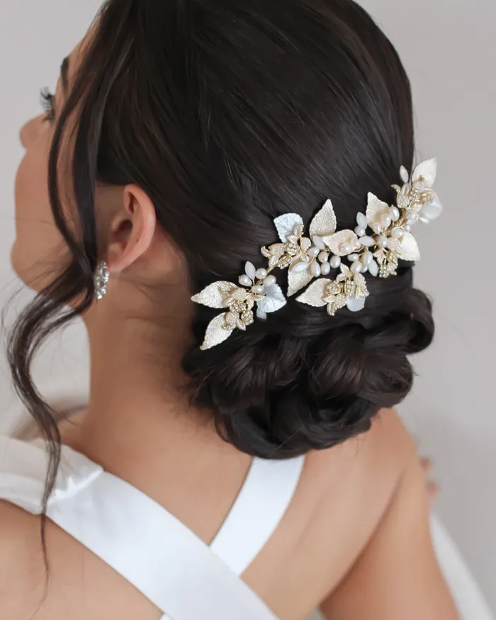 Earrings Dareth Colburn Cesili Pearl Clip