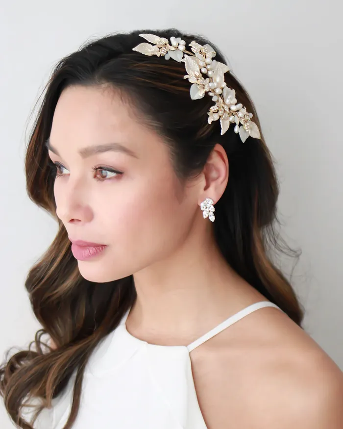 Earrings Dareth Colburn Cesili Pearl Clip