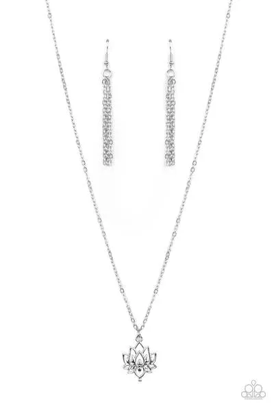 Lotus Retreat Silver Paparazzi Necklace All Eyes On U Jewelry Paparazzi Accessories Necklaces Lotus Retreat Silver Paparazzi Necklace All Eyes On U Jewelry Paparazzi Accessories Necklaces