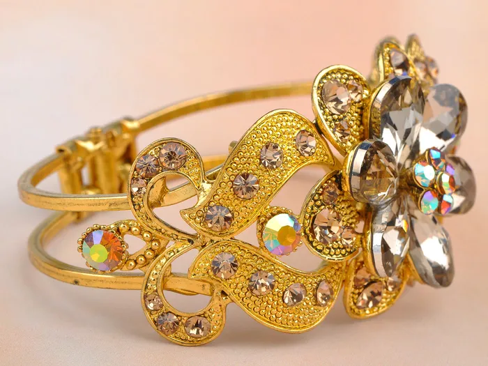 Alilang Bracelets Statement Topaz Flower Bangle Bracelet Cuff