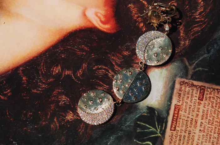 Sofia Zakia Supreme Moon Phase Earring Earrings