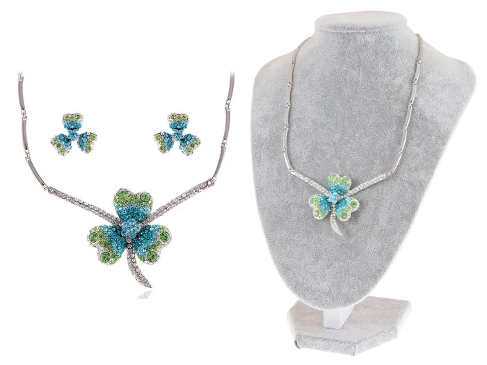 Swarovski Crystal Lucky Blue Green Irish Clover Earring Necklace Set Alilang Necklaces Swarovski Crystal Lucky Blue Green Irish Clover Earring Necklace Set Alilang Necklaces