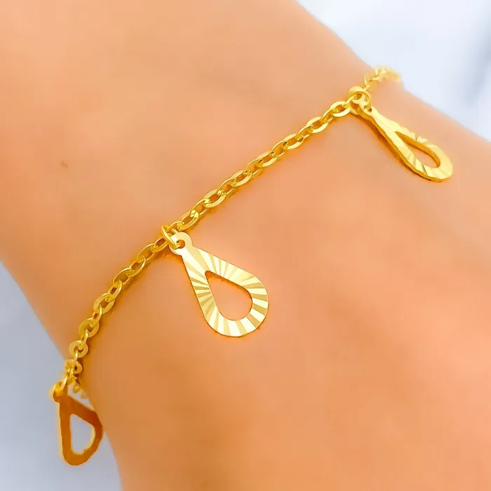Andaaz Jewelers Bracelets Charming Chic Raindrop 22k Gold Charm Bracelet