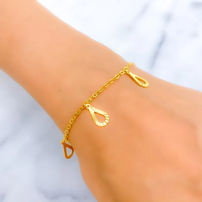 Andaaz Jewelers Bracelets Charming Chic Raindrop 22k Gold Charm Bracelet