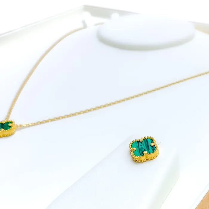 Andaaz Jewelers Captivating Artistic 21k Gold Clover Necklace Set Necklaces