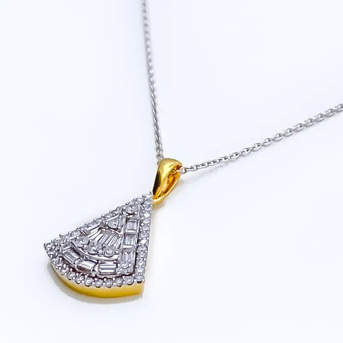 Andaaz Jewelers PreStyled Sets Timeless Diamond 18k Gold Pendant
