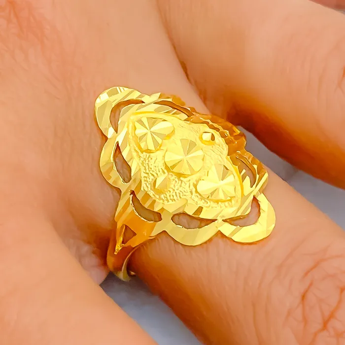 Andaaz Jewelers Rings Dainty Elongated 22k Gold Ring