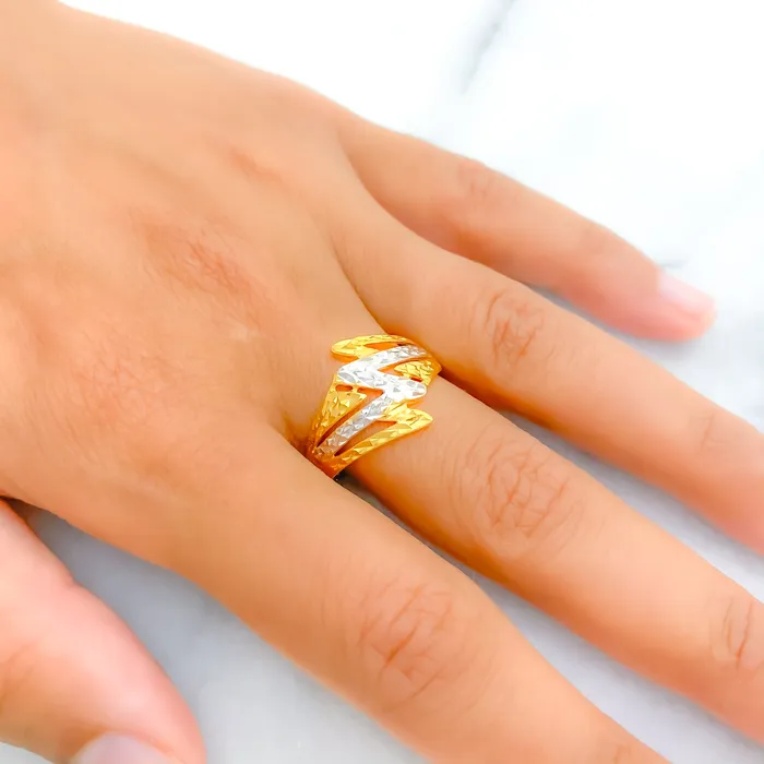 Andaaz Jewelers Rings Distinct Bright Lightning 22k Gold Ring