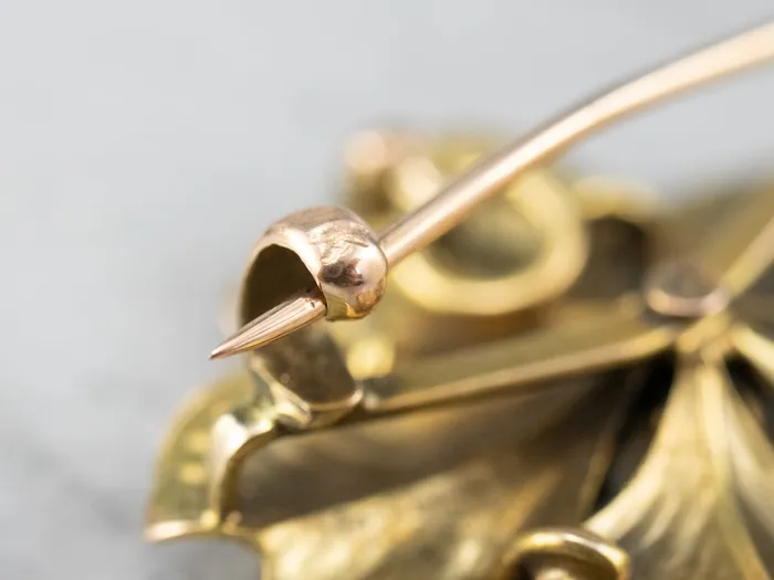 Antique Baroque Pearl Flower Pin or Pendant Market Square Jewelers Necklaces Antique Baroque Pearl Flower Pin or Pendant Market Square Jewelers Necklaces