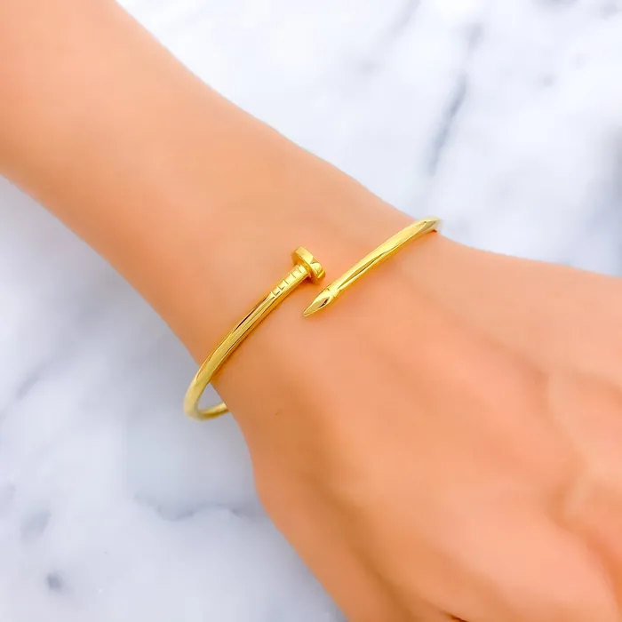 Bracelets Andaaz Jewelers Gleaming Opulent 21k Gold Nail Bangle Bracelet