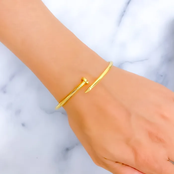 Bracelets Andaaz Jewelers Gleaming Opulent 21k Gold Nail Bangle Bracelet