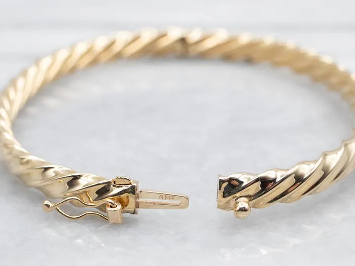 Market Square Jewelers Bracelets Twisted Hinged Bangle Bracelet