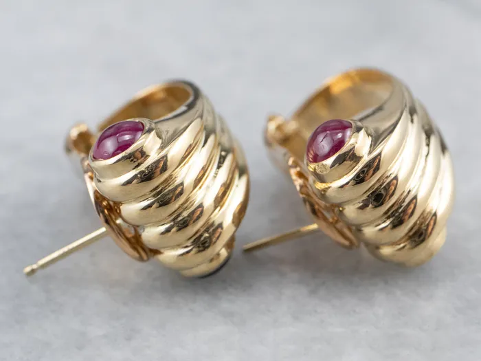 Market Square Jewelers Earrings 18K Gold Ruby Sapphire Earrings