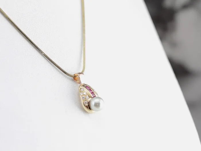 Market Square Jewelers Necklaces Unique Pearl Diamond and Ruby Pendant Market Square Jewelers Necklaces Unique Pearl Diamond and Ruby Pendant