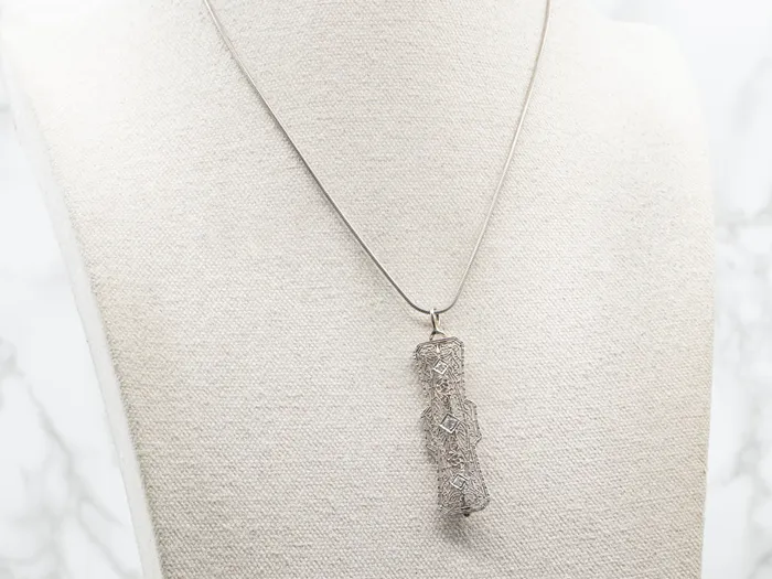 Market Square Jewelers Necklaces White Gold Art Deco European Cut Diamond Filigree Brooch or Pendant Market Square Jewelers Necklaces White Gold Art Deco European Cut Diamond Filigree Brooch or Pendant