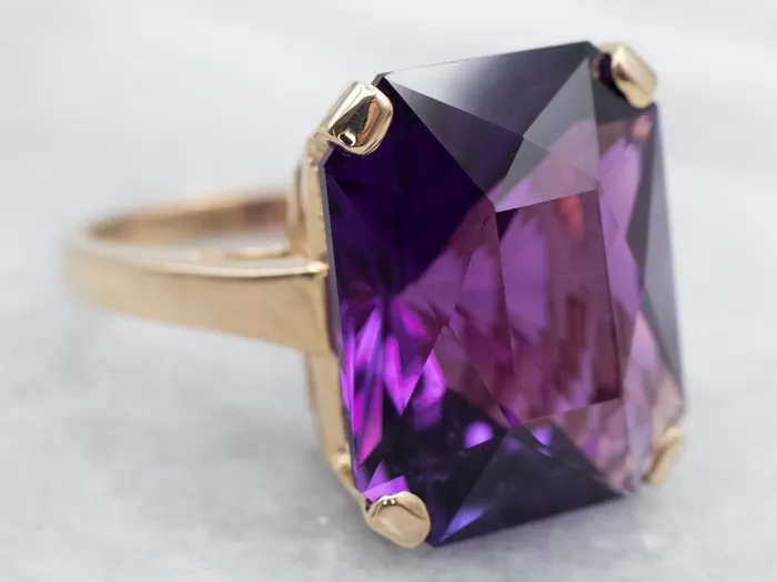 Market Square Jewelers Rings Exquisite Yellow Gold Amethyst Solitaire Cocktail Ring Market Square Jewelers Rings Exquisite Yellow Gold Amethyst Solitaire Cocktail Ring