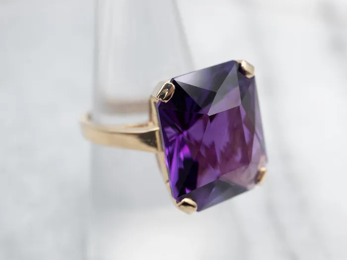Market Square Jewelers Rings Exquisite Yellow Gold Amethyst Solitaire Cocktail Ring Market Square Jewelers Rings Exquisite Yellow Gold Amethyst Solitaire Cocktail Ring