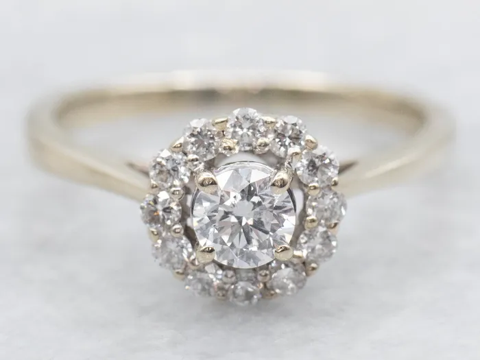 Market Square Jewelers Rings Round Brilliant Diamond Modern Halo Engagement Ring Market Square Jewelers Rings Round Brilliant Diamond Modern Halo Engagement Ring