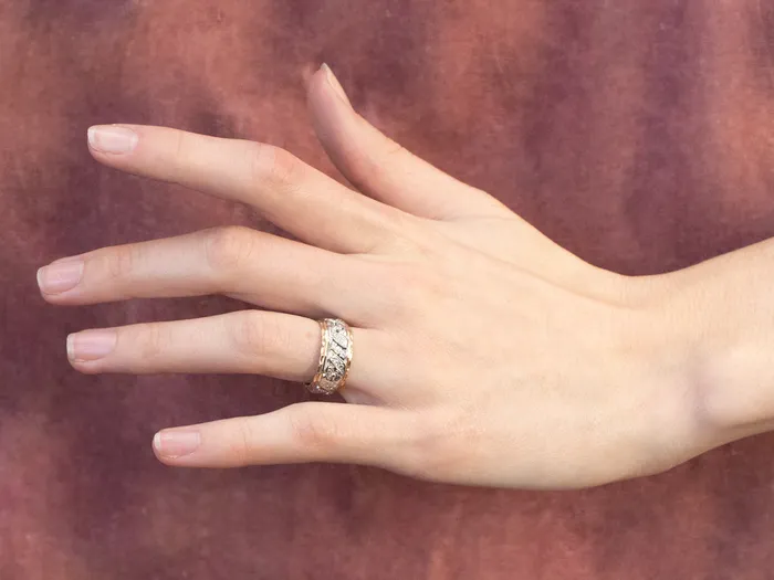 Market Square Jewelers Rings Unisex Patterned Two Tone Gold Band Market Square Jewelers Rings Unisex Patterned Two Tone Gold Band