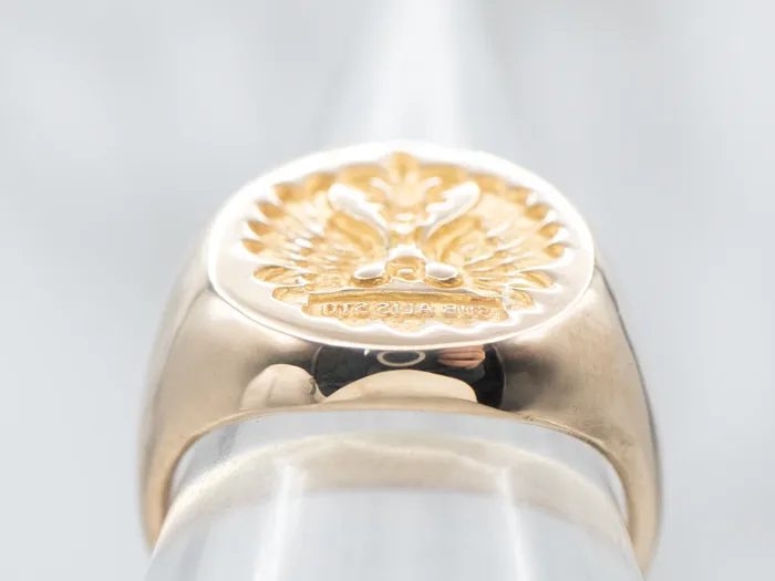 Market Square Jewelers Rings Vintage Family Crest Signet Ring Market Square Jewelers Rings Vintage Family Crest Signet Ring