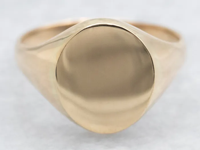 Market Square Jewelers Rings Yellow Gold Plain Signet Ring with Oval Top