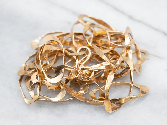Modernist Hammered Gold Link Chain Market Square Jewelers PreStyled Sets Modernist Hammered Gold Link Chain Market Square Jewelers PreStyled Sets
