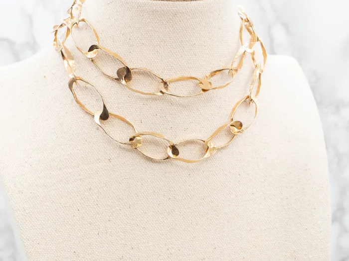 Modernist Hammered Gold Link Chain Market Square Jewelers PreStyled Sets Modernist Hammered Gold Link Chain Market Square Jewelers PreStyled Sets