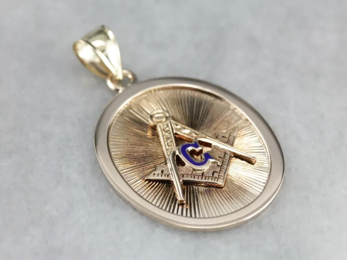 Necklaces Market Square Jewelers Mens Duel Sided Vintage Masonic Pendant Necklaces Market Square Jewelers Mens Duel Sided Vintage Masonic Pendant