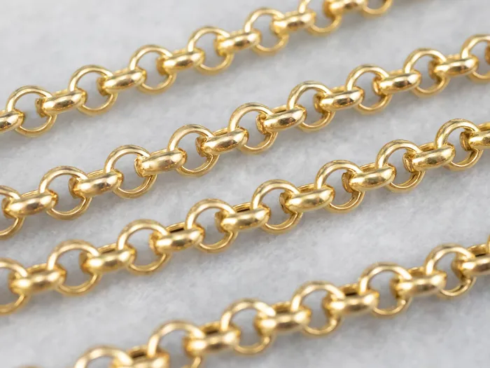 PreStyled Sets Market Square Jewelers 18K Yellow Gold Rolo Chain PreStyled Sets Market Square Jewelers 18K Yellow Gold Rolo Chain