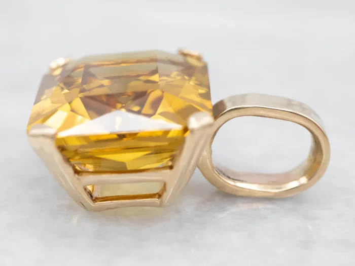 PreStyled Sets Market Square Jewelers Unique Yellow Gold East West Citrine Solitaire Pendant