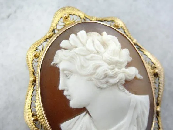 PreStyled Sets Market Square Jewelers Vintage Cameo Gold Filigree Pendant Brooch PreStyled Sets Market Square Jewelers Vintage Cameo Gold Filigree Pendant Brooch