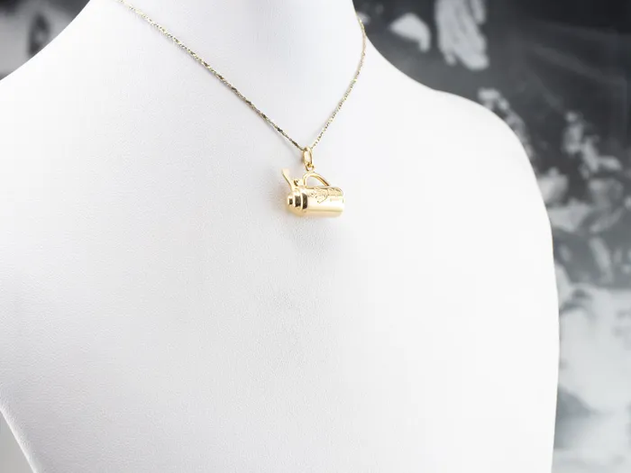 PreStyled Sets Vintage 18K Gold Beer Stein Charm Market Square Jewelers PreStyled Sets Vintage 18K Gold Beer Stein Charm Market Square Jewelers