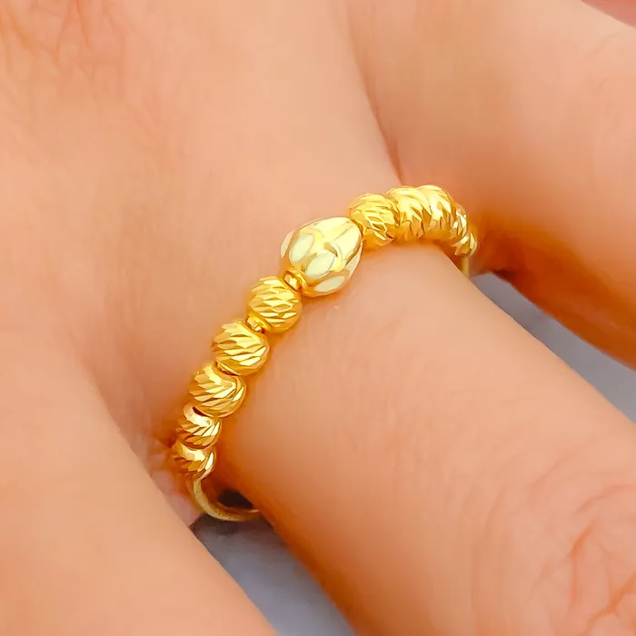 Rings Andaaz Jewelers Chic Twinkling 21k Gold Ring
