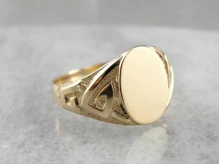 Rings Market Square Jewelers Geometric Themed Signet Ring Ready For Monogram Rings Market Square Jewelers Geometric Themed Signet Ring Ready For Monogram