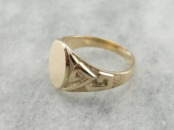 Rings Market Square Jewelers Geometric Themed Signet Ring Ready For Monogram Rings Market Square Jewelers Geometric Themed Signet Ring Ready For Monogram