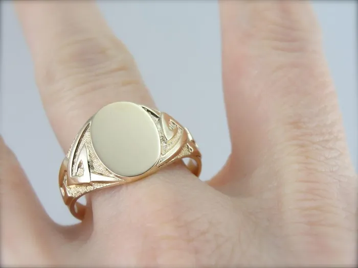Rings Market Square Jewelers Geometric Themed Signet Ring Ready For Monogram Rings Market Square Jewelers Geometric Themed Signet Ring Ready For Monogram