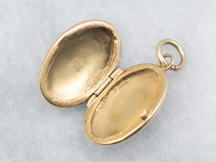 Rings Market Square Jewelers Simple Gold Oval Locket Rings Market Square Jewelers Simple Gold Oval Locket