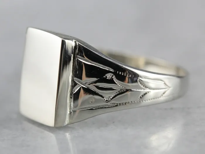 Rings Market Square Jewelers Unisex Mix Metal Signet Ring
