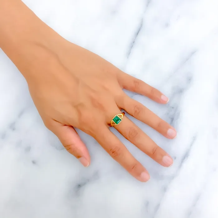 Tasteful 22K Gold 25CT Emerald Ring Andaaz Jewelers Rings