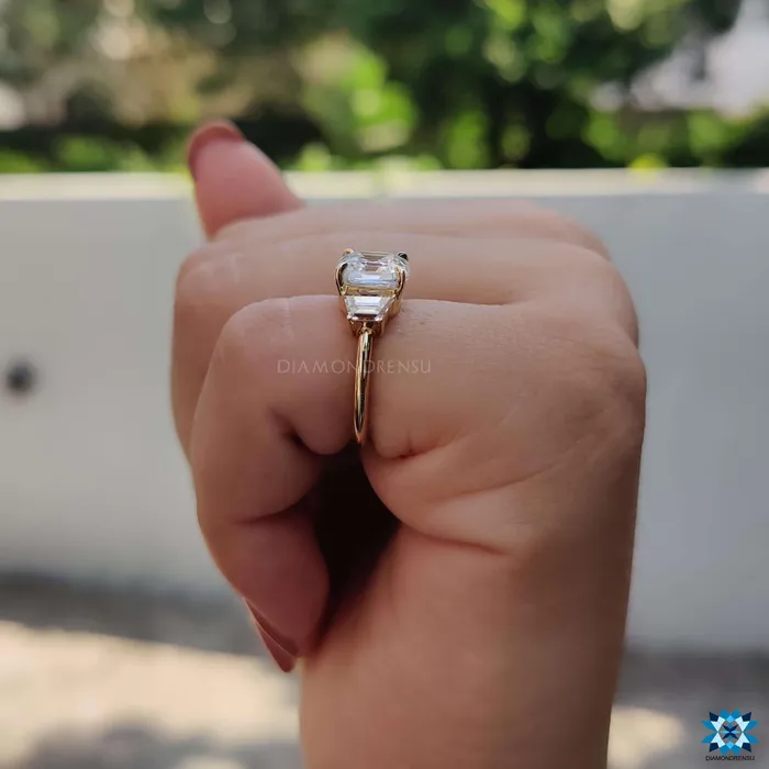 278 TCW Asscher Trapezoid Moissanite Three Stones Engagement Ring Diamondrensu Rings 278 TCW Asscher Trapezoid Moissanite Three Stones Engagement Ring Diamondrensu Rings