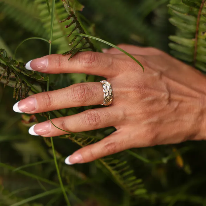Hawaiian Heirloom Plumeria Ring in Gold 8mm Maui Divers Jewelry Rings