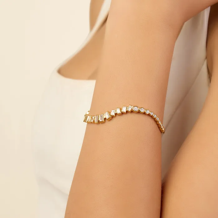 Isharya Modern Indian Jewelry PreStyled Sets Gold Wave Cuff